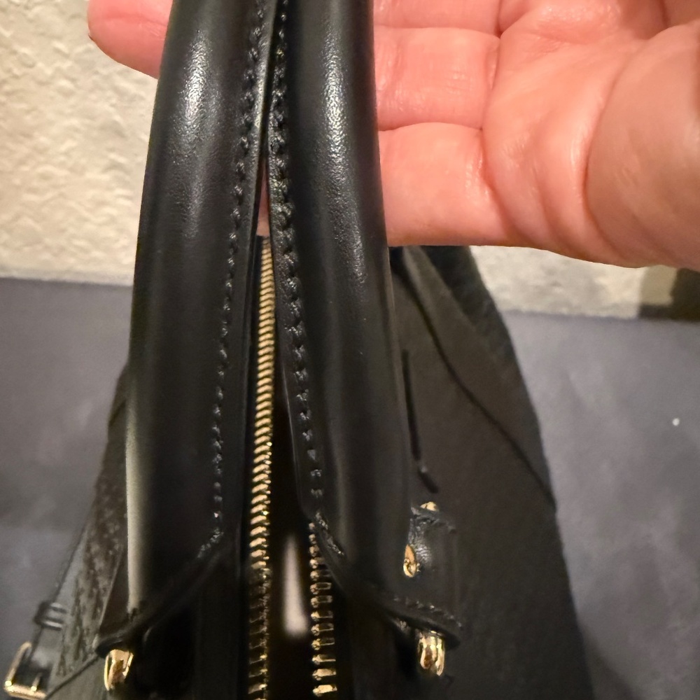 Gucci handbag - Picture 9 of 16